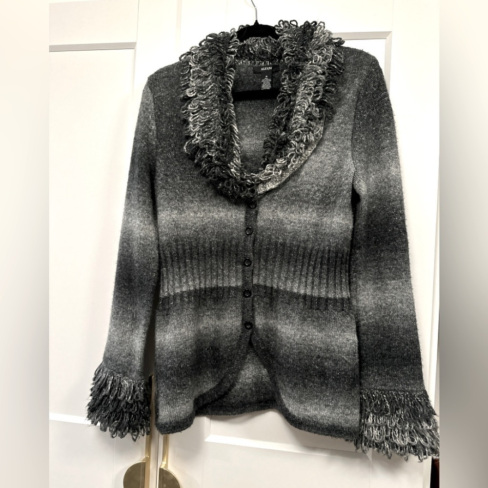 ALFANI Ombre Gray Button Front Cardigan With Loop Yarn Trim, M